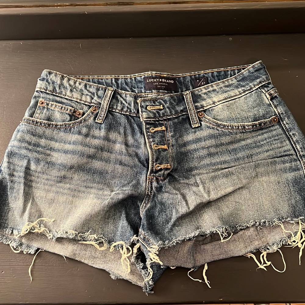 LUCKY BRAND “the cut off” size 4/27 never worn